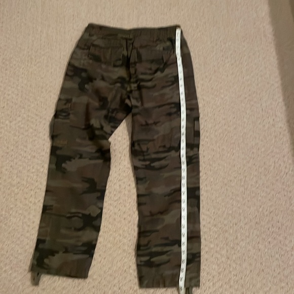 Sanctuary Anthropologie camo joggers XS - Picture 2 of 4